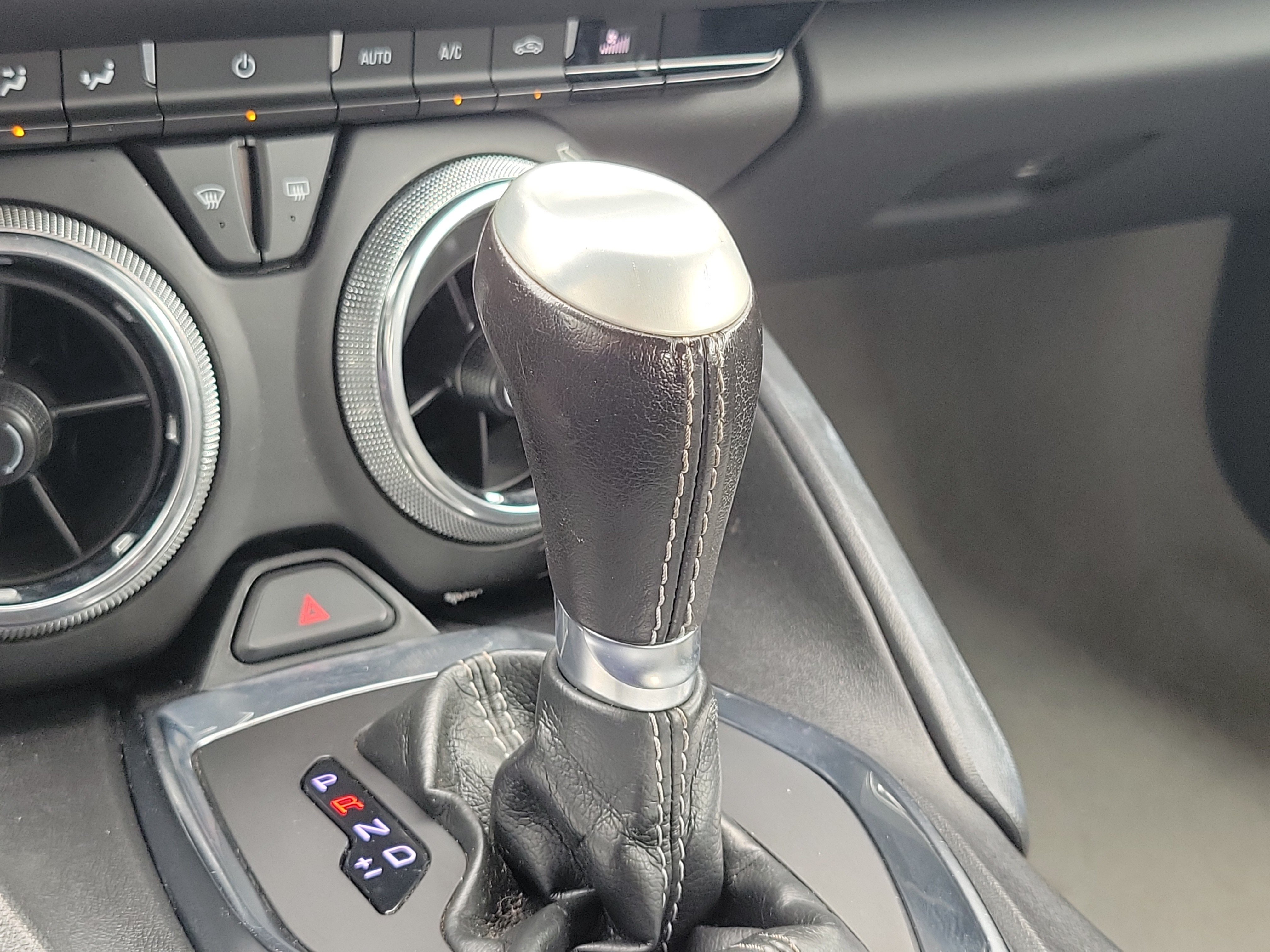 Used 2023 Chevrolet Camaro LT RWD image 24