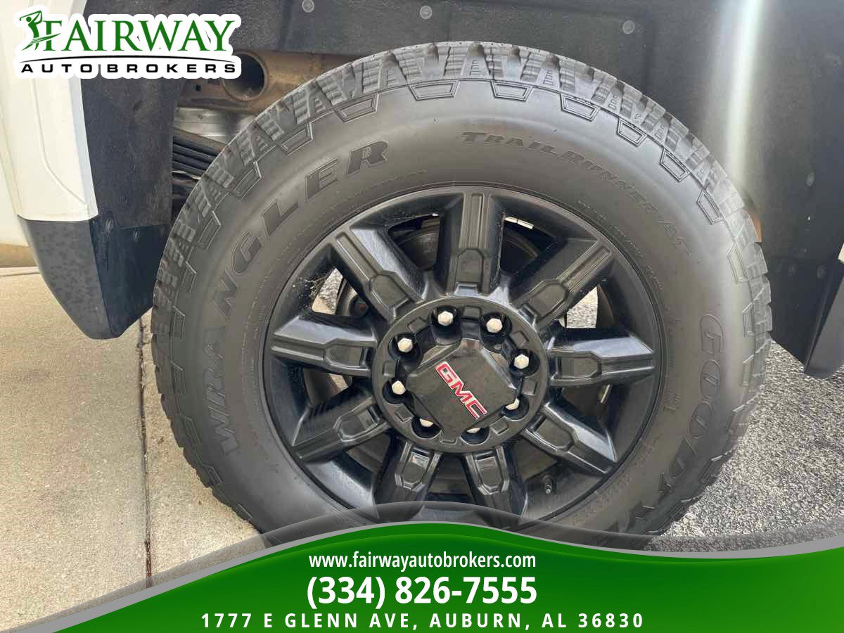 Used 2024 GMC Sierra 2500 AT4 w/ AT4 Premium Plus Package image 35