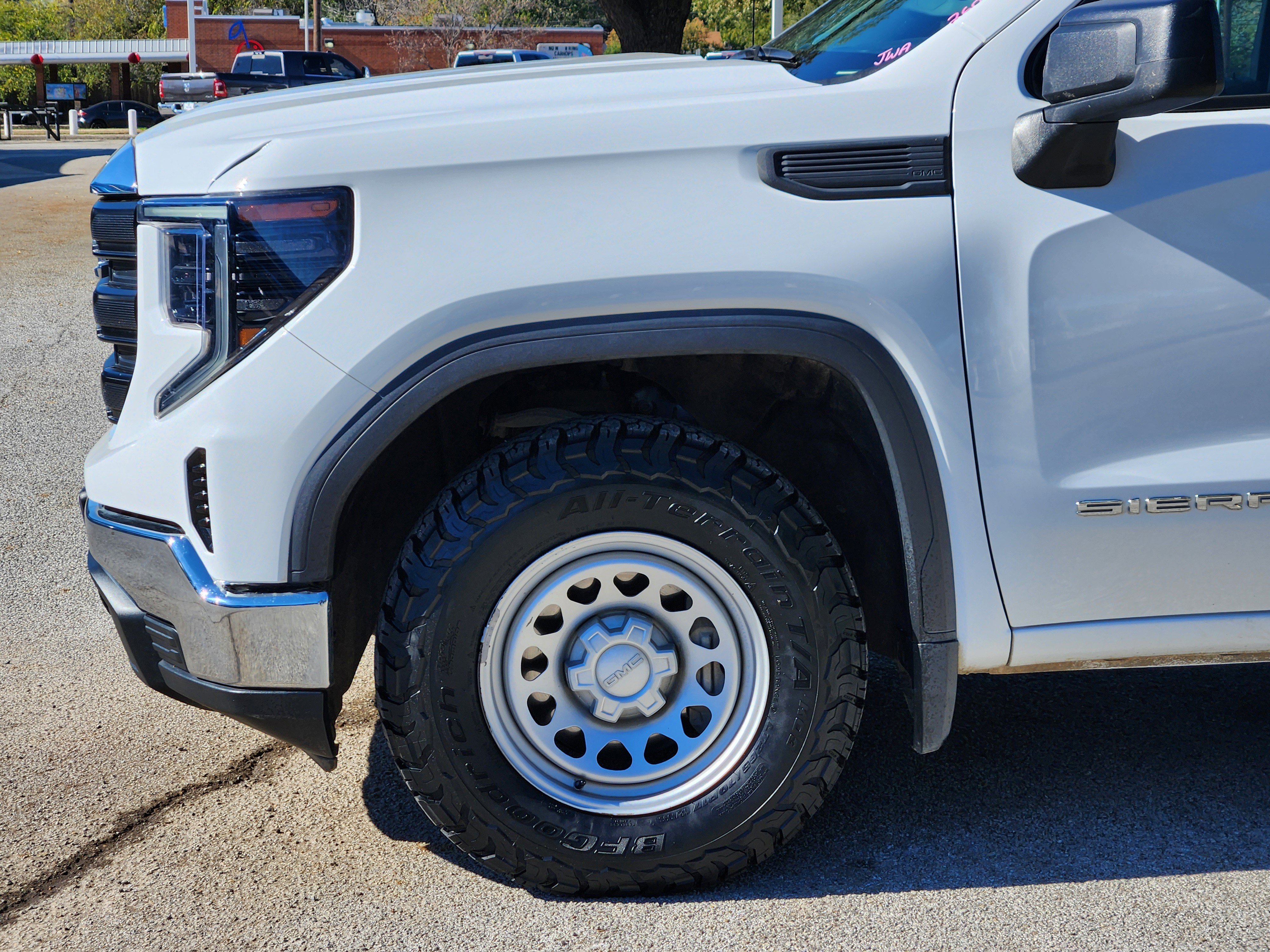 Used 2023 GMC Sierra 1500 Pro image 8