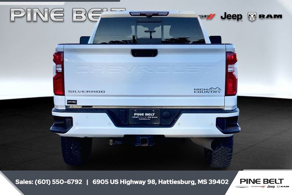 Used 2022 Chevrolet Silverado 2500 High Country w/ Z71 Off-Road Package image 4