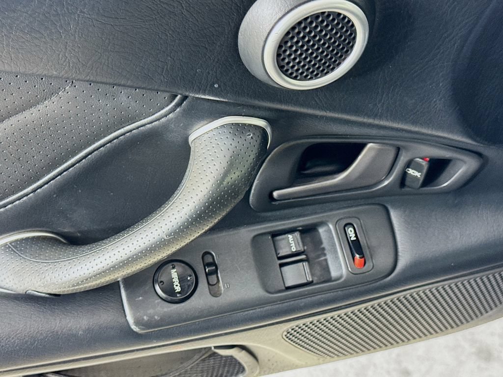 Used 2003 Honda S2000 image 20