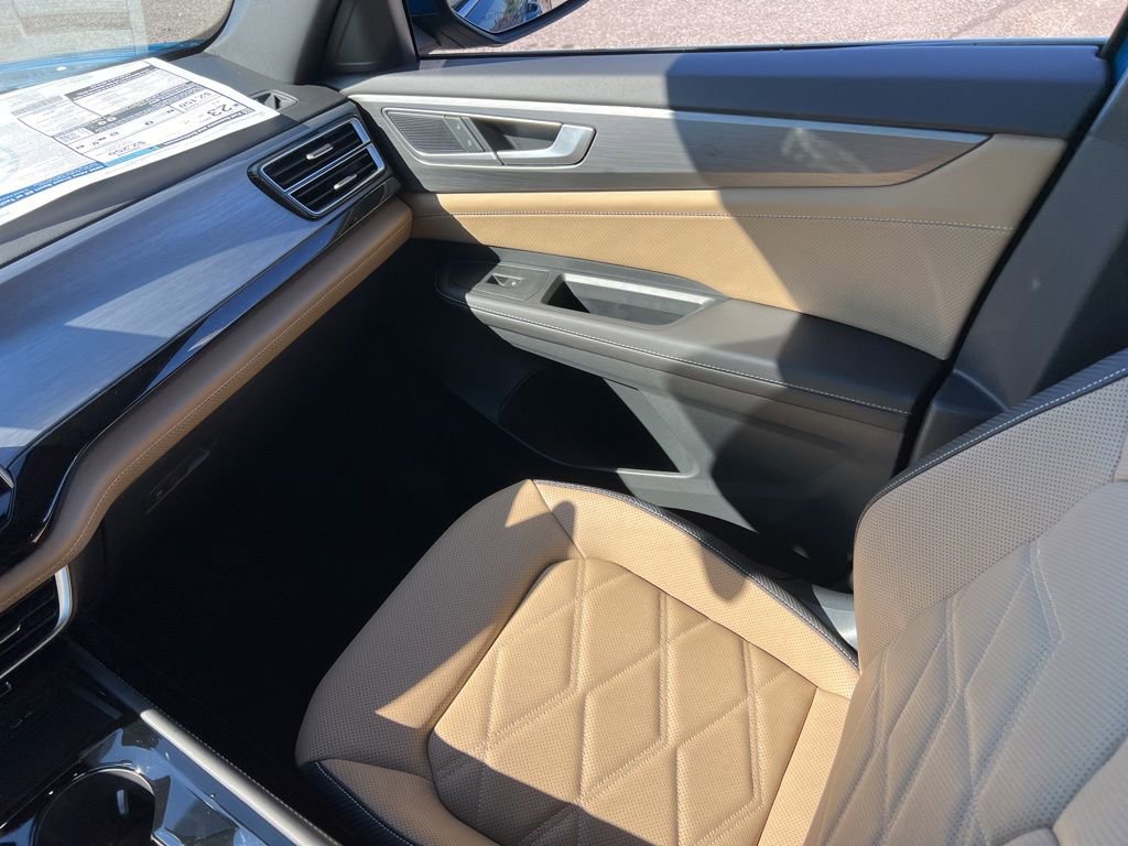 New 2026 Volkswagen Atlas Cross Sport SE image 26