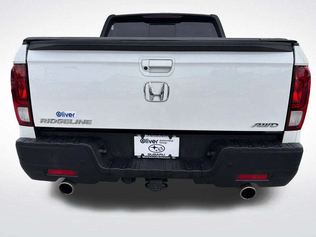 Used 2021 Honda Ridgeline Black Edition image 15