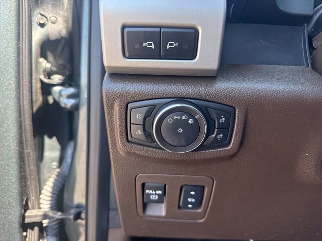 Used 2018 Ford F150 King Ranch image 26