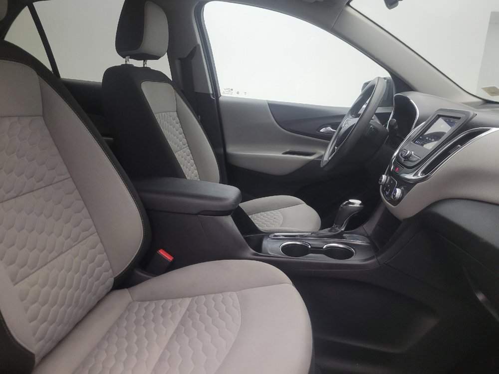 Used 2019 Chevrolet Equinox LS w/ LS Convenience Package image 21