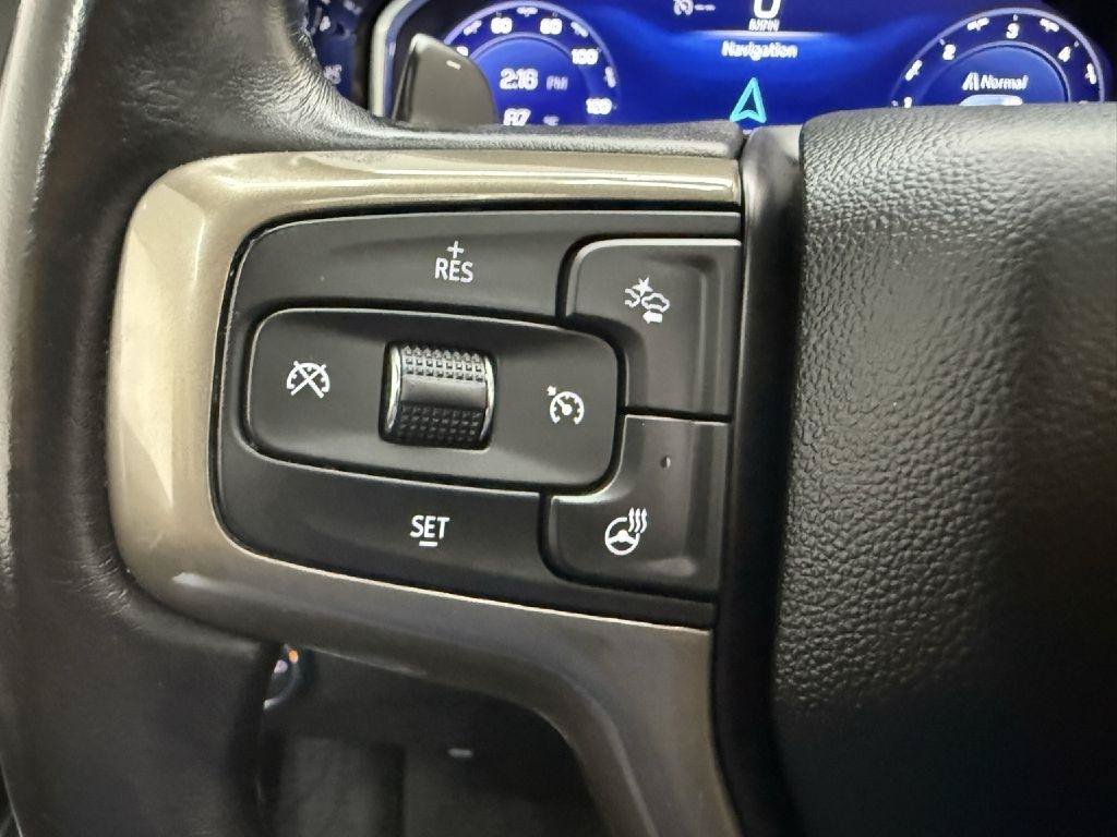Used 2022 Chevrolet Silverado 1500 High Country w/ High Country Premium Package AWD/4WD image 14