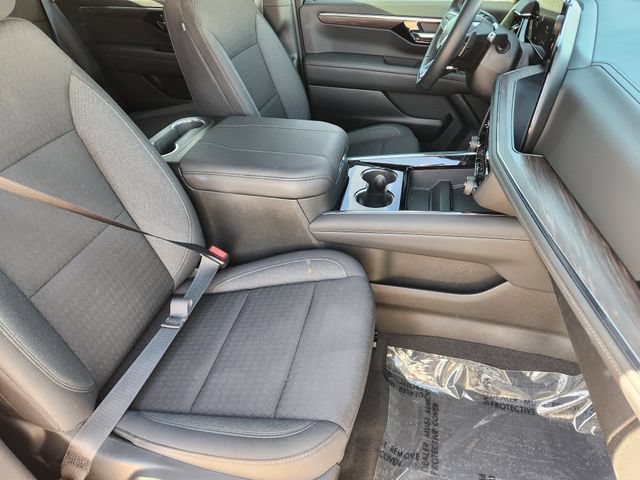 Used 2026 Chevrolet Tahoe LS RWD image 20