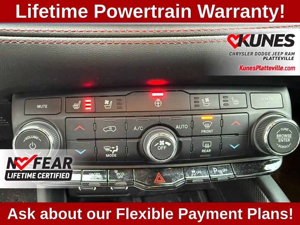 Used 2025 Dodge Durango R/T image 25