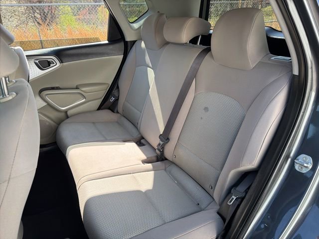 Used 2021 Kia Soul LX image 18