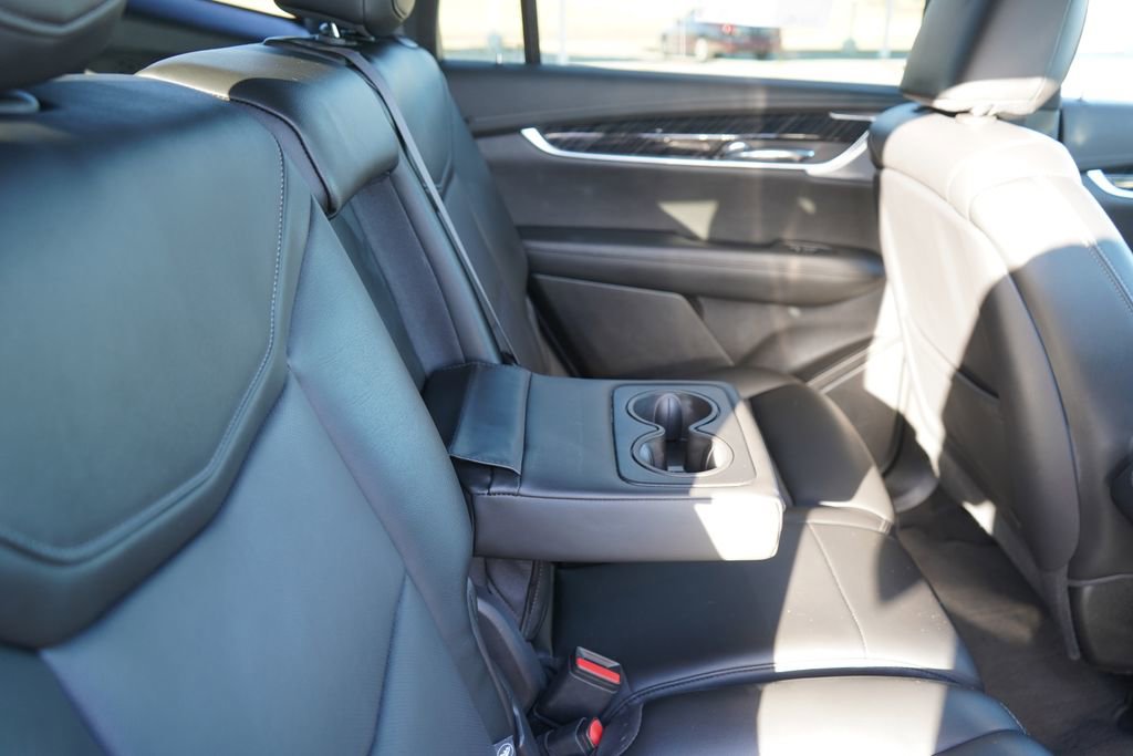 Used 2024 Cadillac XT6 Premium Luxury image 20