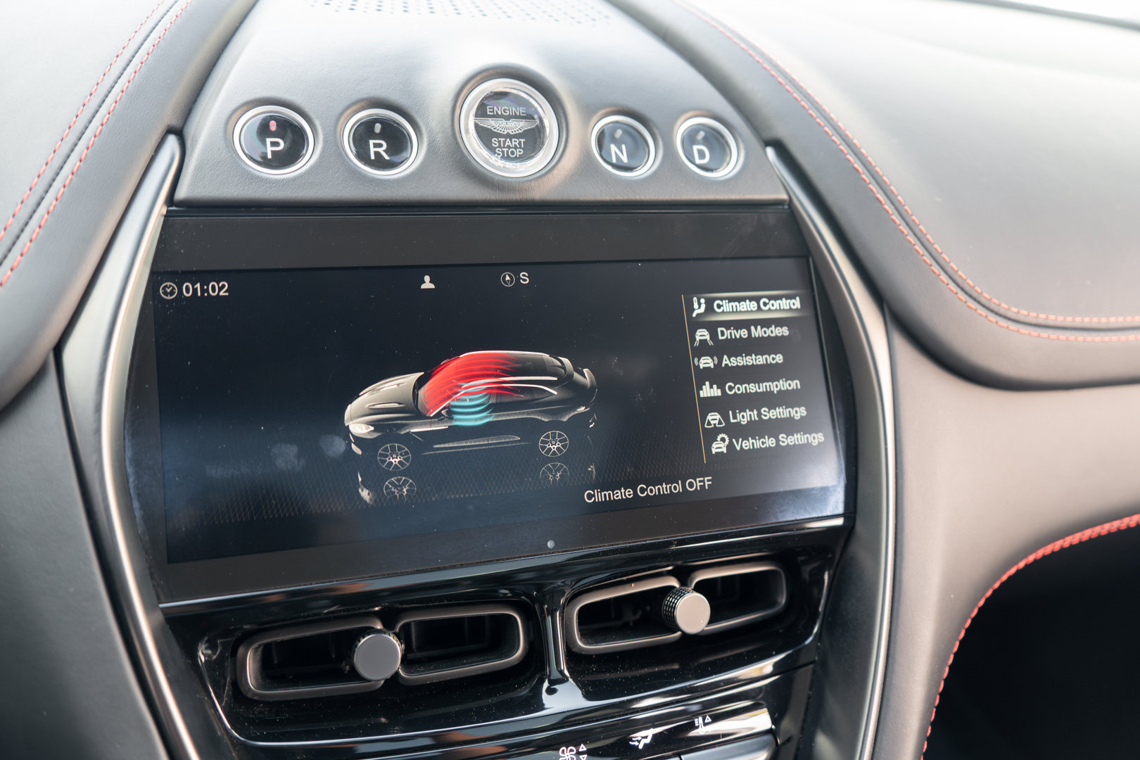 Used 2022 Aston Martin DBX AWD/4WD image 26