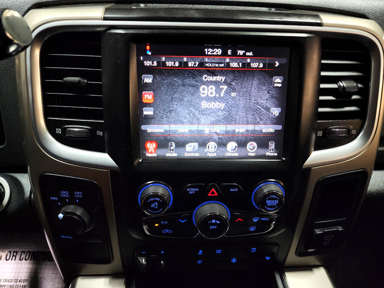 Used 2015 RAM 2500 Big Horn image 29