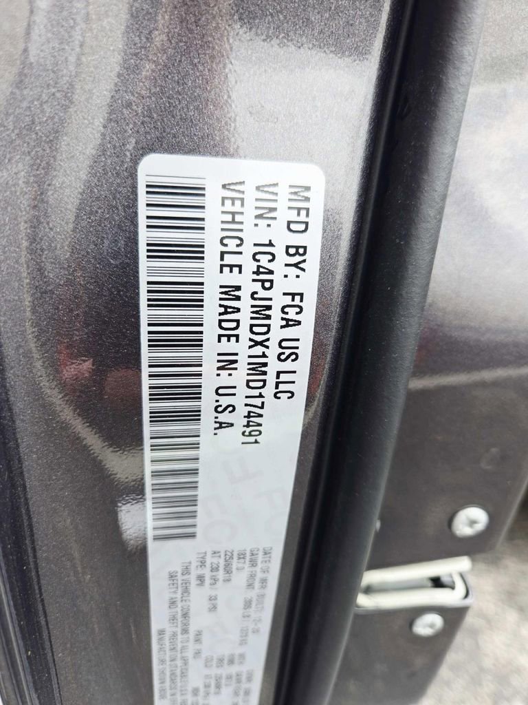 Used 2021 Jeep Cherokee Limited w/ Elite Package image 39