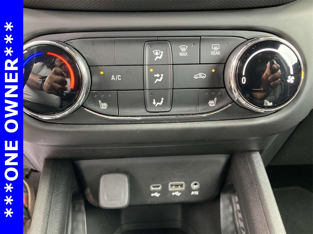 Used 2023 Chevrolet TrailBlazer RS image 19