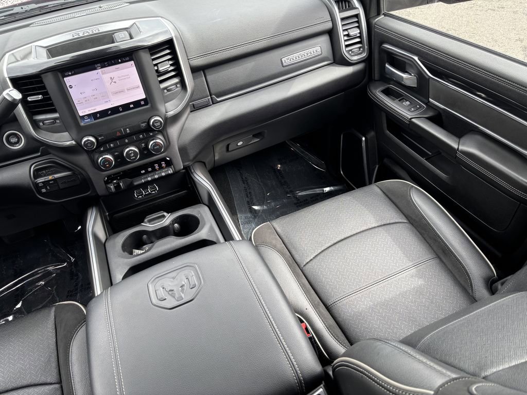 Used 2022 RAM 2500 Laramie w/ Night Edition AWD/4WD image 25