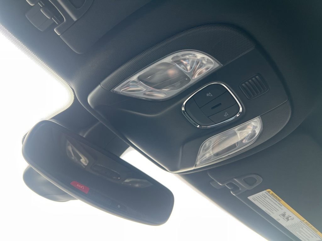 Used 2025 Jeep Compass Limited AWD/4WD image 24