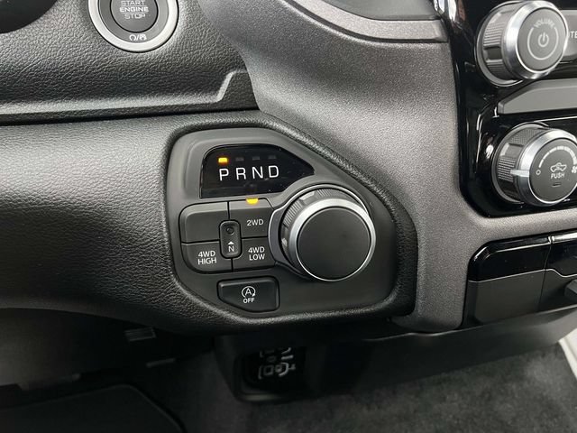 New 2026 RAM 1500 Express AWD/4WD image 22