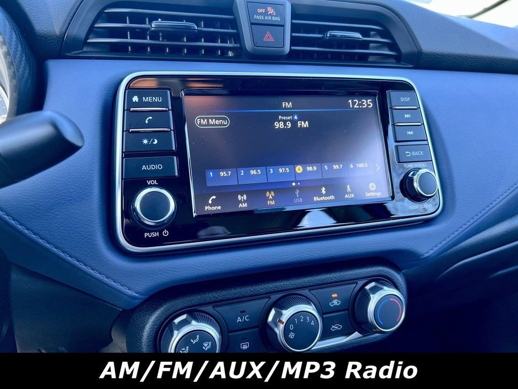 Used 2025 Nissan Versa SV w/ Trunk Package FWD image 7