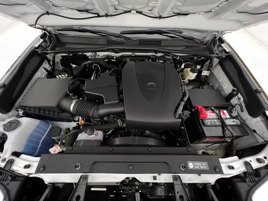Used 2019 Toyota Tacoma Limited AWD/4WD image 26