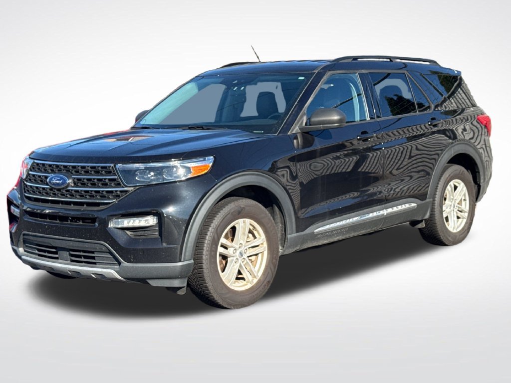 Used 2023 Ford Explorer XLT w/ Equipment Group 202A AWD/4WD image 6