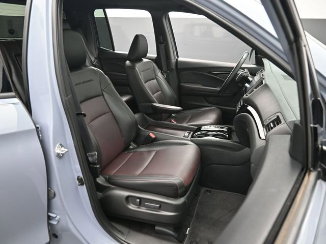 Used 2023 Honda Ridgeline Black Edition image 19