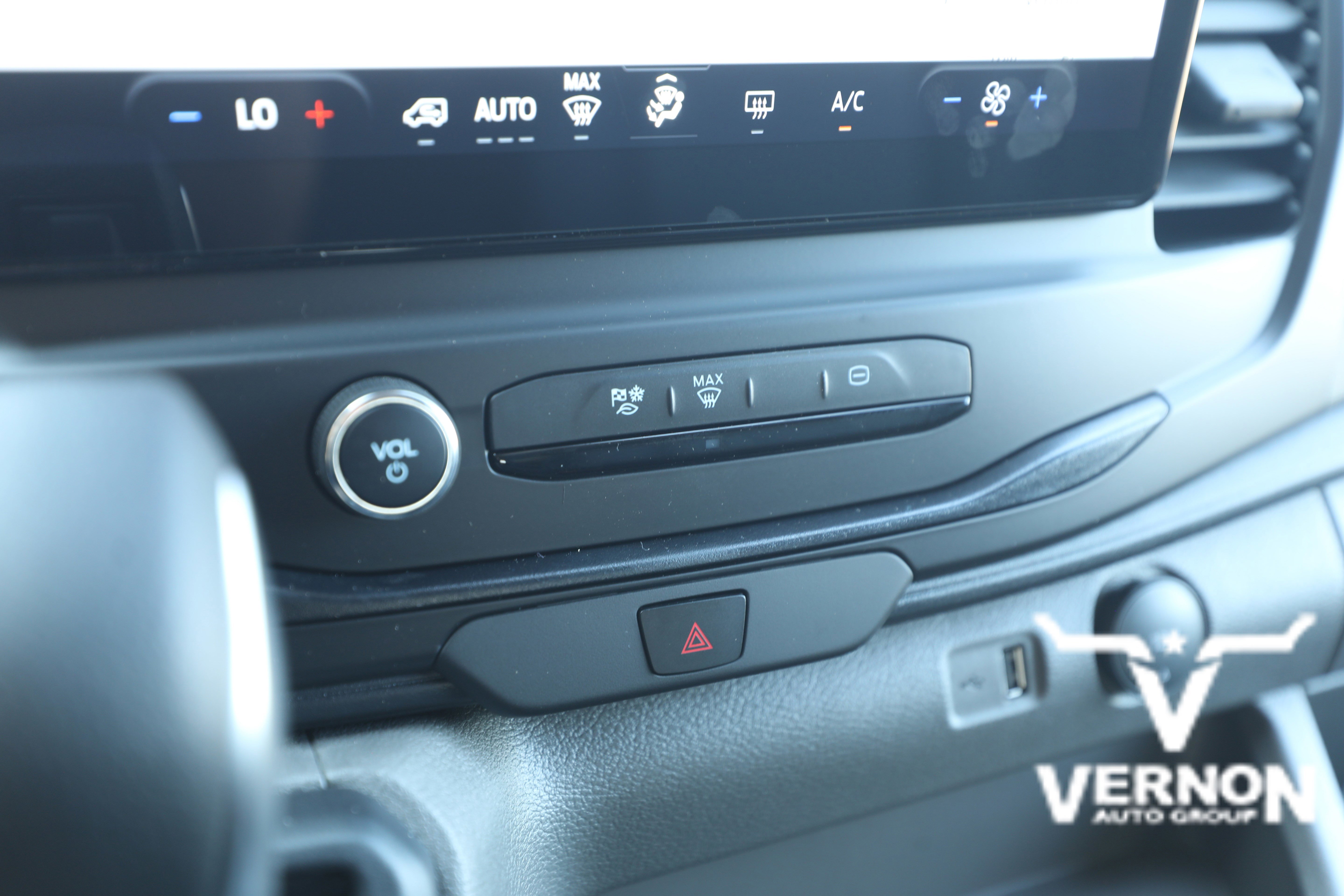 New 2025 Ford Transit 250 148 Medium Roof w/ Load Area Protection Package image 20