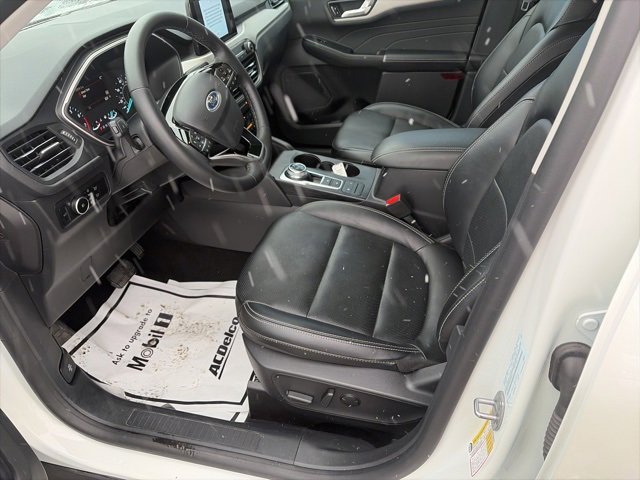 Used 2022 Ford Escape SEL image 12