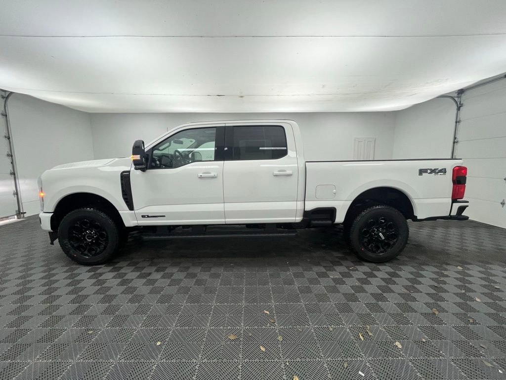 New 2026 Ford F350 Lariat w/ Black Appearance Package image 14
