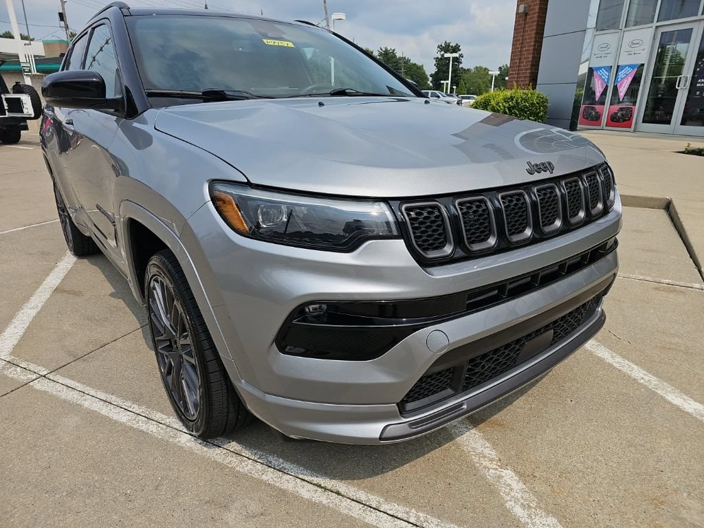 Certified 2023 Jeep Compass High Altitude AWD/4WD image 6