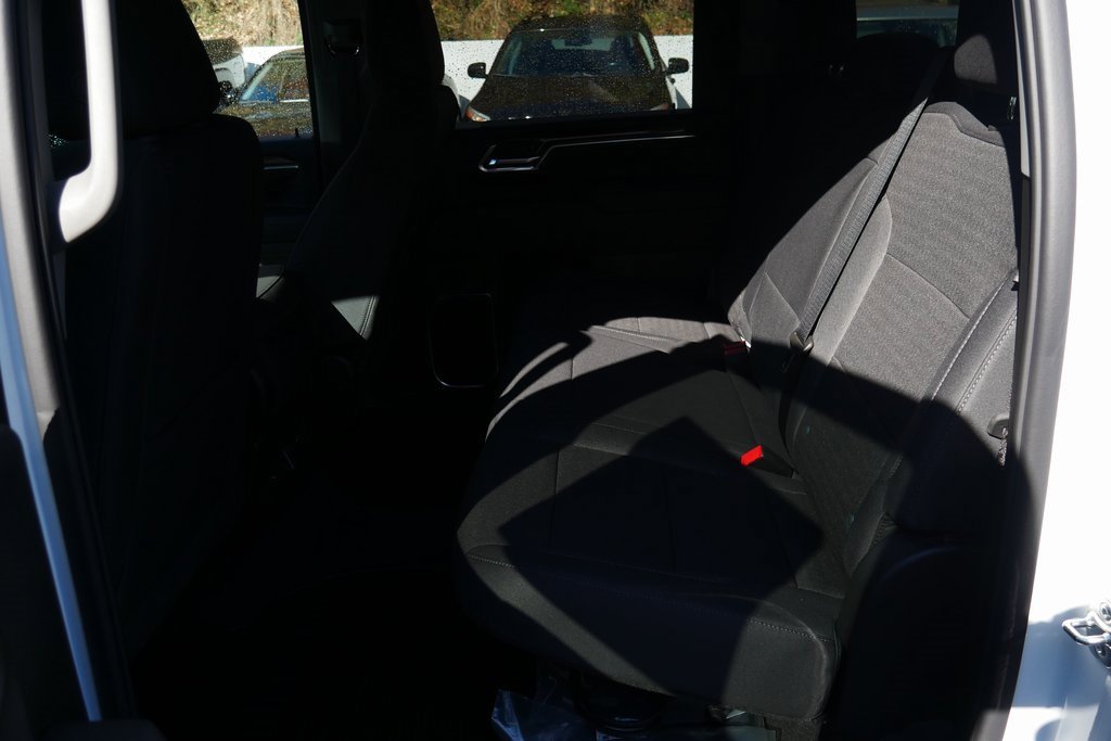 New 2026 Chevrolet Silverado 2500 LT w/ Snow Plow Prep/Camper Package image 25