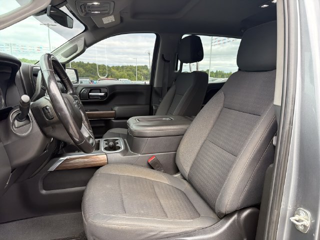 Used 2021 Chevrolet Silverado 1500 LT Trail Boss w/ Bed Protection Package AWD/4WD image 12