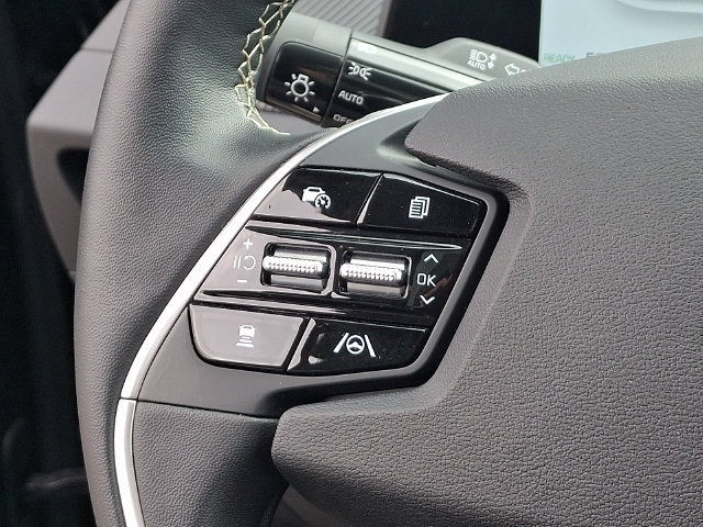 Used 2023 Kia EV6 GT-Line AWD/4WD image 7