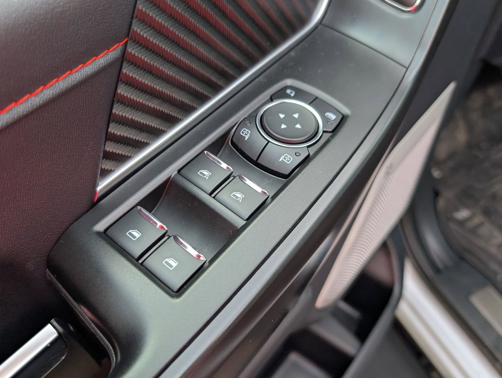 Used 2025 Ford F150 Raptor image 7