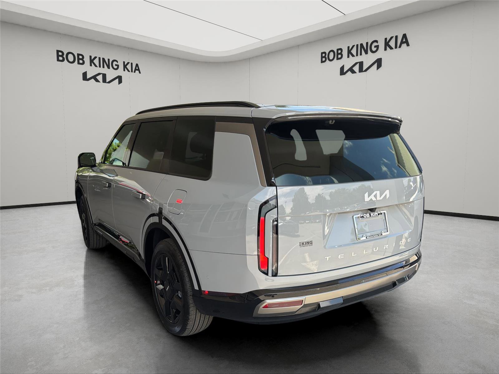 New 2027 Kia Telluride SX Prestige AWD/4WD image 3
