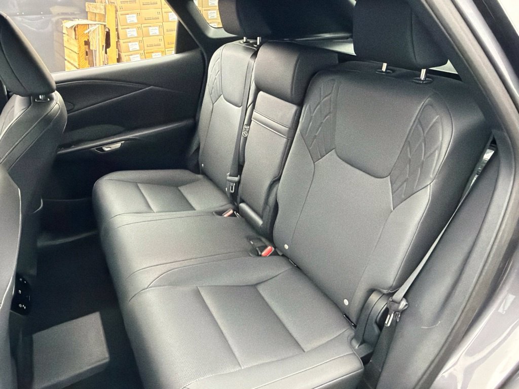 Used 2026 Lexus RX 450h AWD w/ Convenience Package image 21