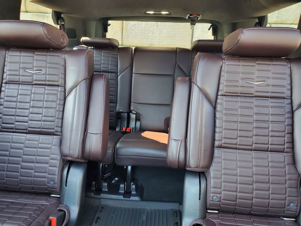 Used 2021 Cadillac Escalade Sport Platinum AWD/4WD image 40
