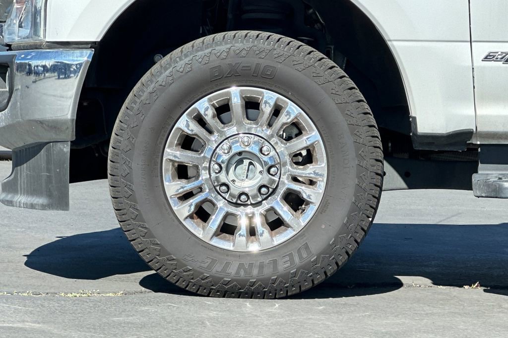 Used 2020 Ford F350 Lariat w/ Chrome Package AWD/4WD image 24