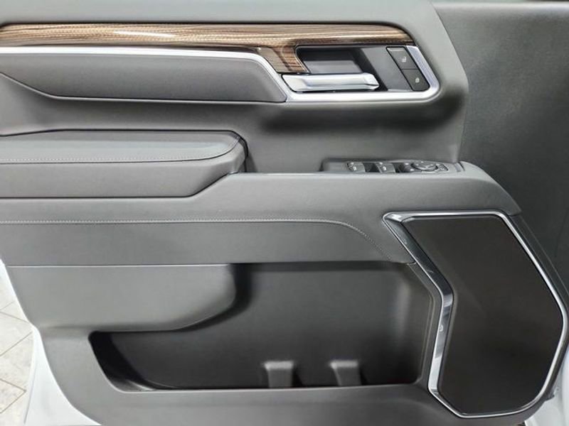 New 2025 Chevrolet Silverado 2500 LT w/ Trail Boss Package image 23