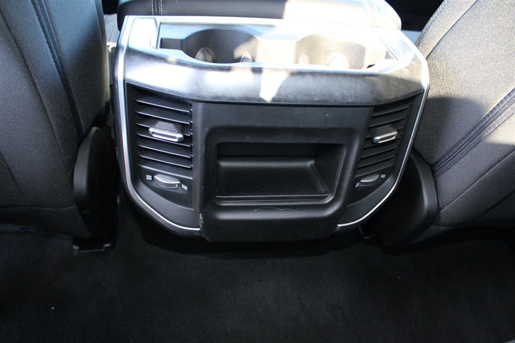 Used 2022 RAM 1500 Big Horn AWD/4WD image 17