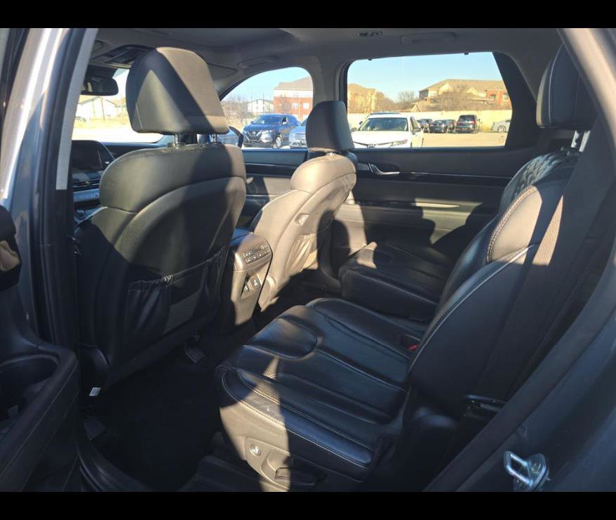 Used 2021 Hyundai Palisade Limited image 7