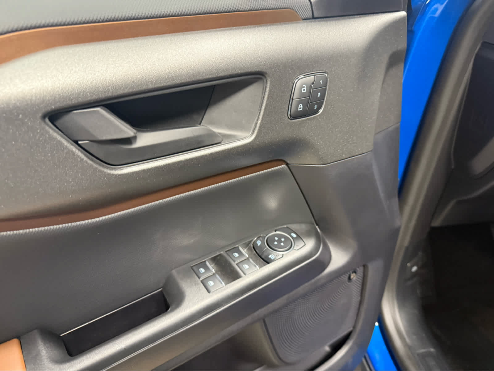 New 2025 Ford Bronco Sport Outer Banks w/ Outer Banks Tech Package+ AWD/4WD image 7