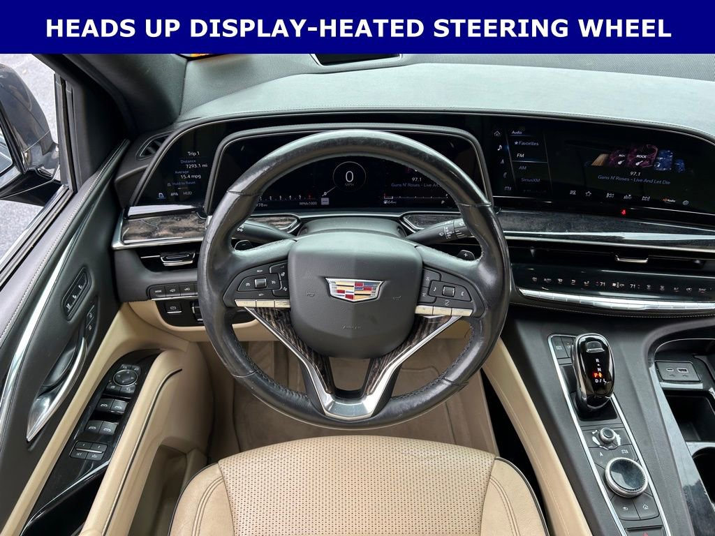 Used 2021 Cadillac Escalade ESV Premium Luxury w/ Driver Assist Tech Package image 16