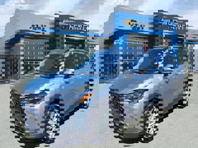 Used 2023 Toyota Corolla Cross LE image 4