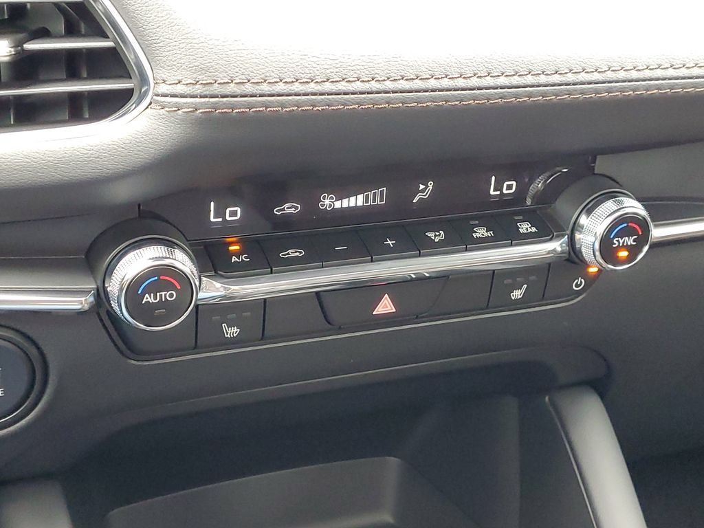 New 2026 MAZDA MAZDA3 2.5 S Hatchback w/ Premium Pkg FWD image 26