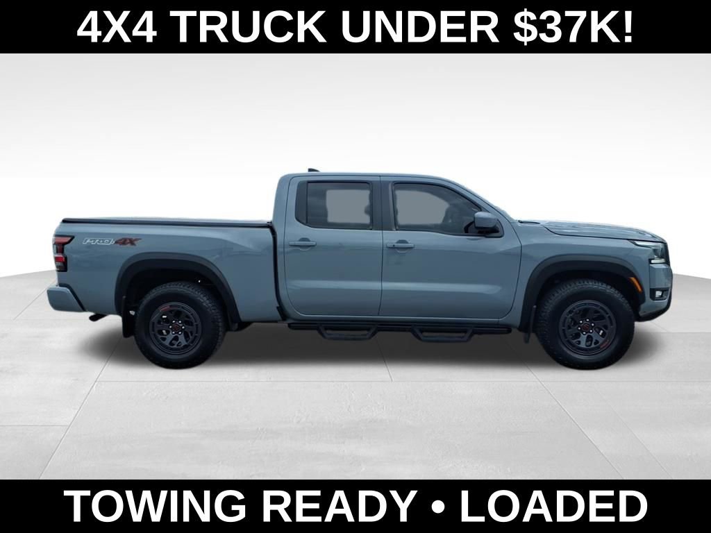 Used 2025 Nissan Frontier PRO-4X image 9