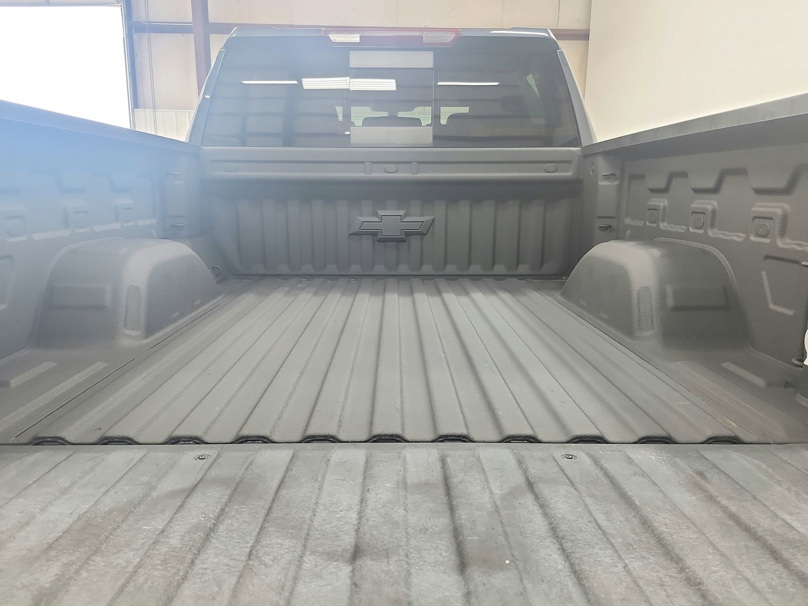 Used 2022 Chevrolet Silverado 1500 LT Trail Boss w/ Convenience Package II AWD/4WD image 38