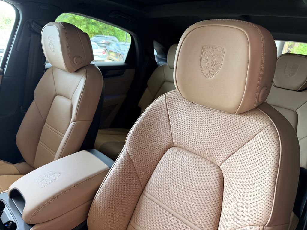 New 2026 Porsche Cayenne S AWD/4WD image 5