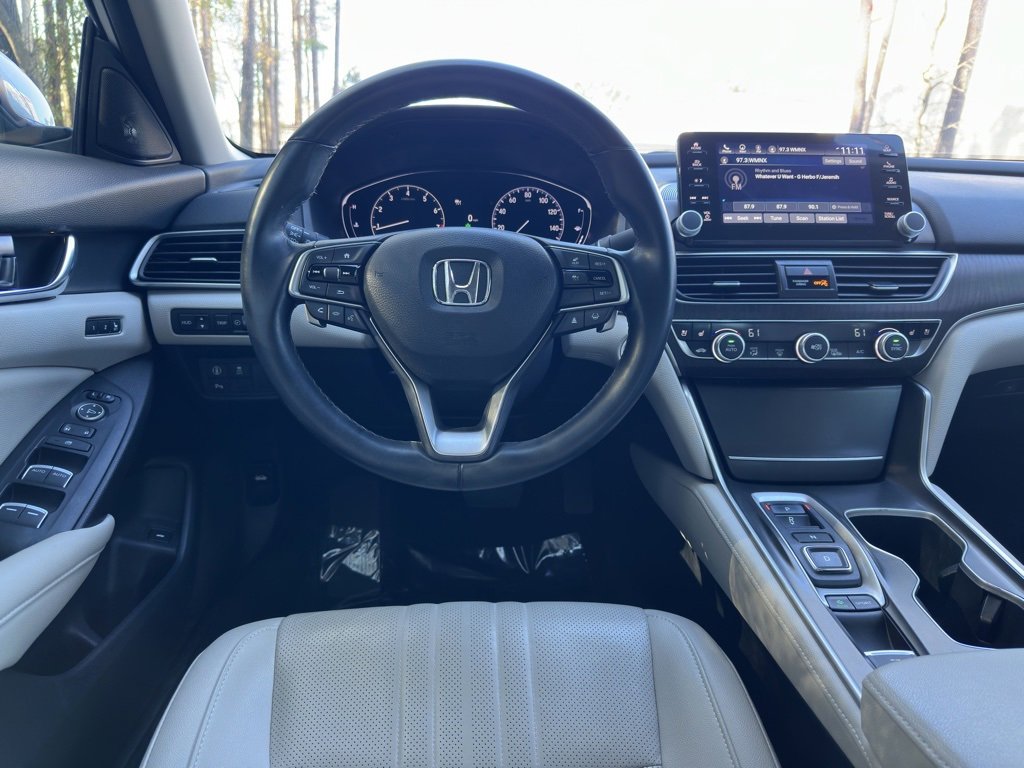 Used 2021 Honda Accord Touring image 13