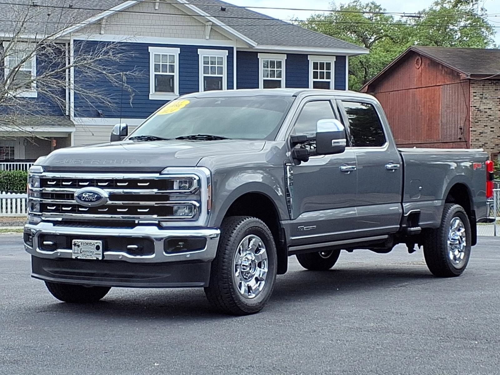 Used 2024 Ford F350 Lariat w/ Lariat Ultimate Package AWD/4WD image 1