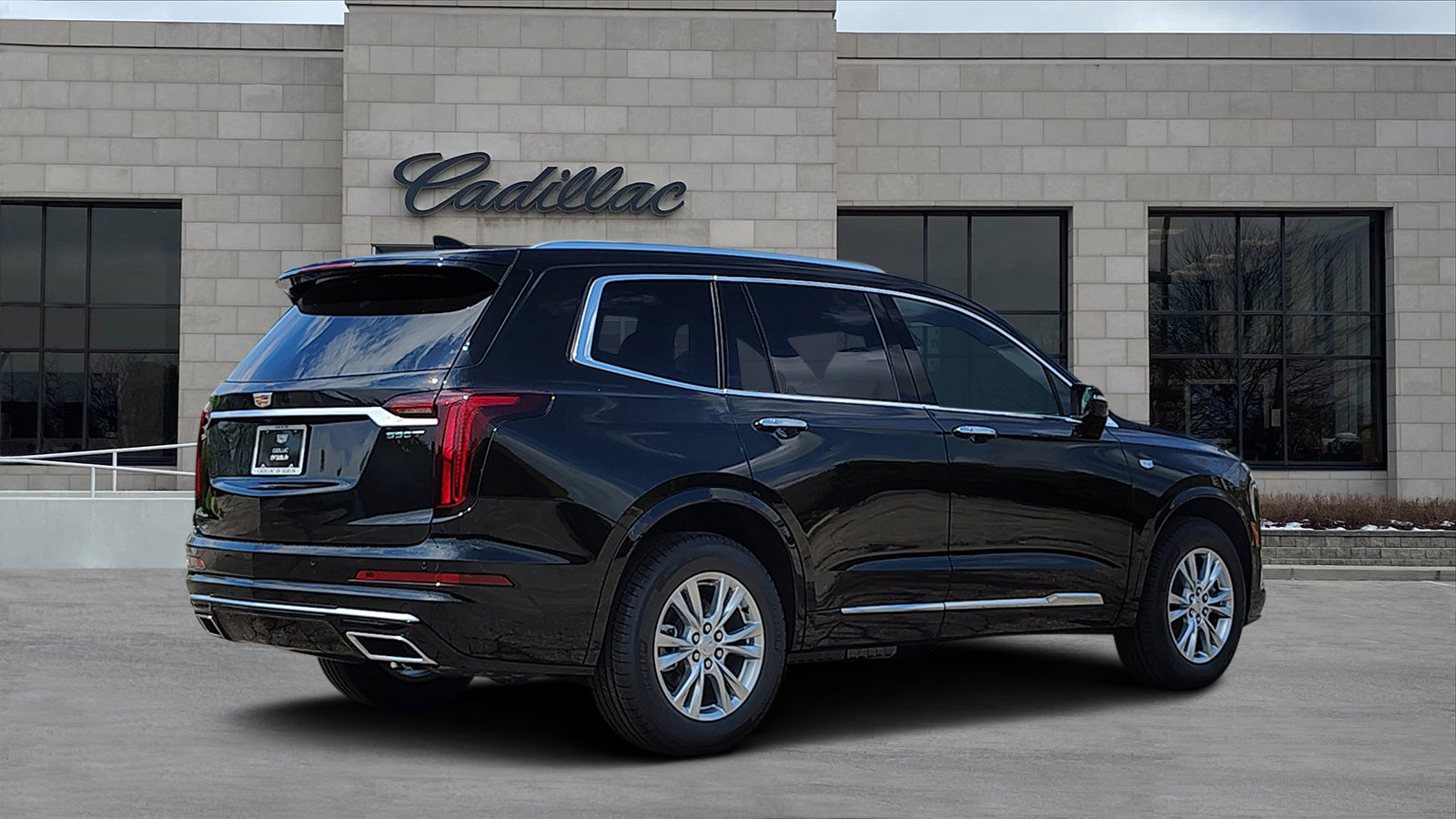New 2025 Cadillac XT6 Luxury w/ LPO, Premium Carpet Package image 3
